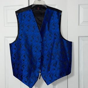 Q-Brand black and blue vest